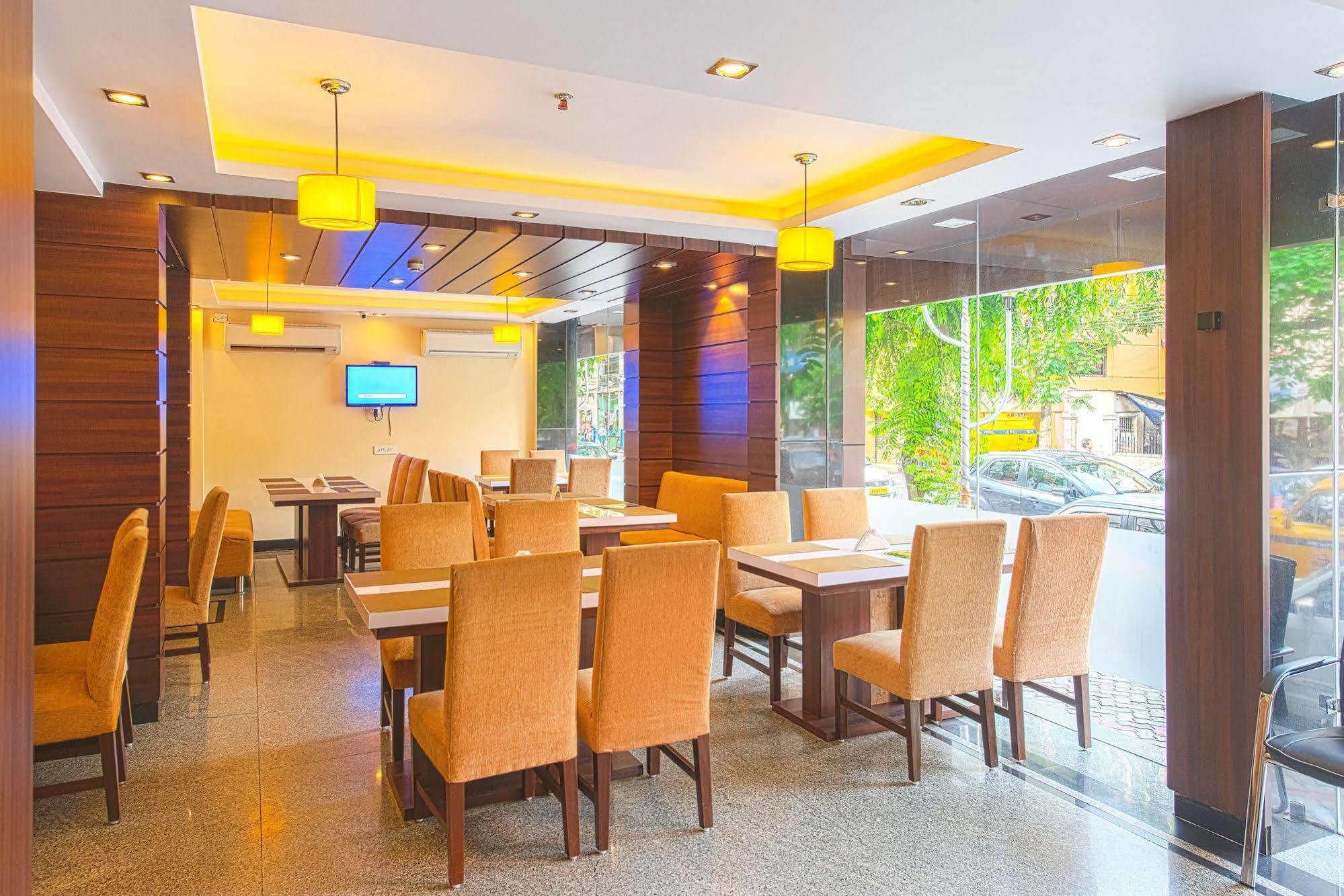 Hotel Treebo Globe International à Calcutta Extérieur photo